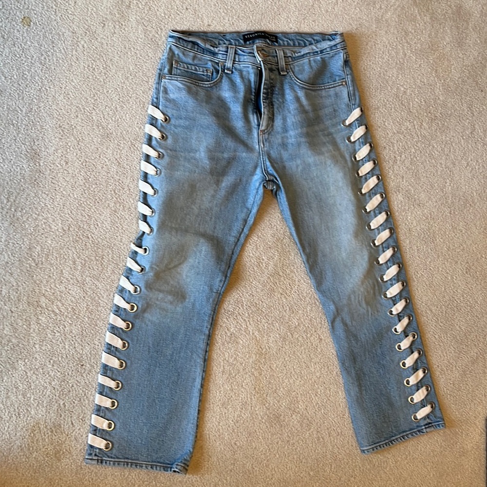 Veronica beard jeans cropped straight fit in surfside wash . Sz 29